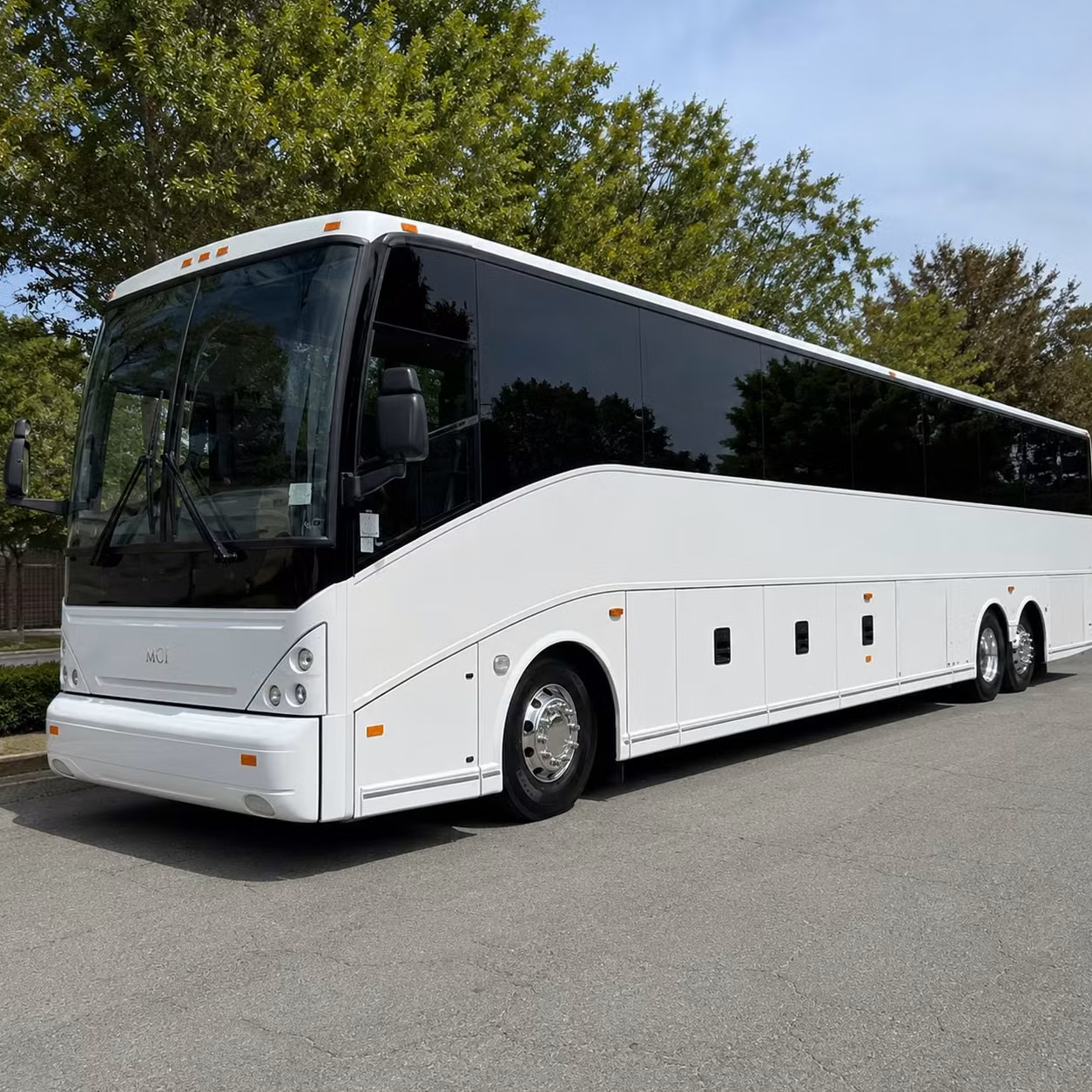 indio charter bus hero 3
